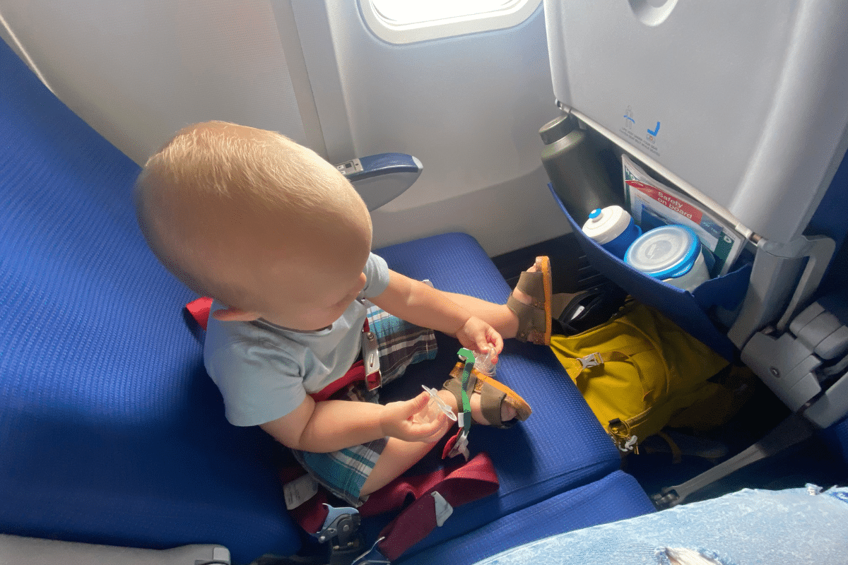 Beba tokom putovanja avionom